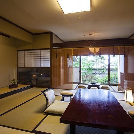 Готель Ryotei Ryokan Yasui Хіконе Номер фото