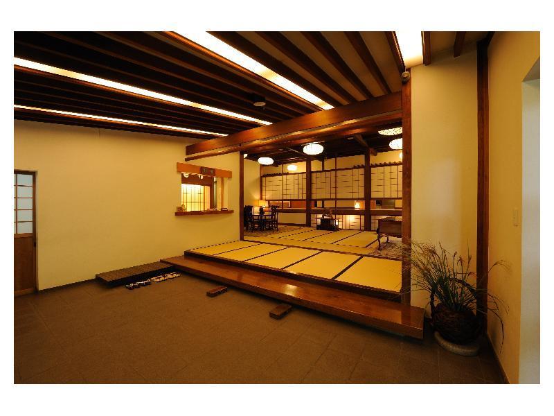 Готель Ryotei Ryokan Yasui Хіконе Екстер'єр фото