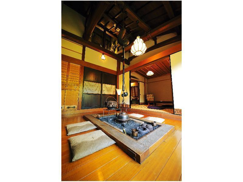 Готель Ryotei Ryokan Yasui Хіконе Екстер'єр фото